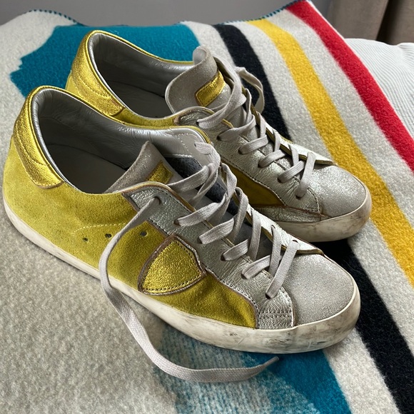 Preloved Philippe Model sneakers! 💛 - Picture 1 of 15